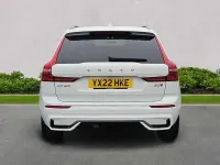 Used Volvo XC60 R-Design 250 HP (183 kW) 2022 White SUV