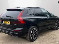 Usado Volvo XC60 Ultra 250 HP (183 kW) 2025 Preto SUV