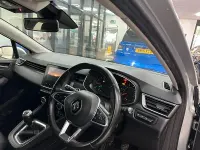 Used Renault Clio V Iconic 2020 Silver Hatchback