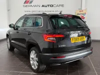 Używany Skoda Karoq SE L 150 KM (110 kW) 2020 Czarny SUV