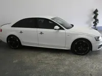 Usado Audi A4 Black Edition 150 HP (110 kW) 2014 Branco Sedan