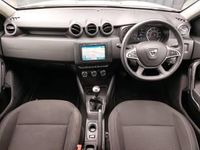 Used Dacia Duster Comfort 115 HP (84 kW) 2019 White SUV