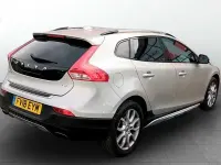 Used Volvo V40 Pro 152 HP (111 kW) 2018 Gold Hatchback