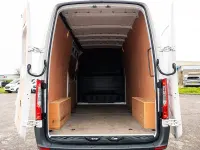 Used Mercedes Sprinter Premium 150 HP (110 kW) 2024 White Van