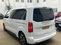 Used Peugeot e-Traveller Allure 100 kW (136 HP) 2025 White MPV