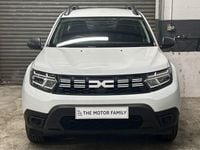 Used Dacia Duster Essentiel 90 HP (66 kW) 2023 White SUV