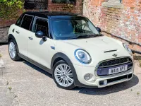 Used Mini Cooper S Hatch 2015 White Hatchback