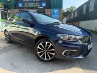 Used Fiat Tipo Lounge 95 HP (69 kW) 2017 Blue Estate
