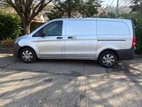 Begagnad Mercedes Vito 114 HK (83 kW) 2016 Silver Van