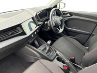 Used Audi A1 Design 94 HP (69 kW) 2021 White SUV