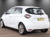 Used Renault Zoe Iconic 80 kW (109 HP) 2020 White Hatchback
