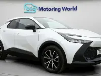 Usado Toyota C-HR Design 223 HP (164 kW) 2026 SUV
