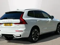 Używany Volvo XC60 Plus 250 KM (183 kW) 2025 Biały SUV