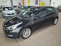 Używany Kia Ceed 2013 Czarny Hatchback