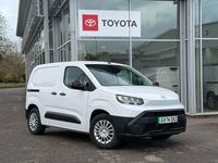 Used Toyota Proace City City 100 kW (136 HP) 2024 Icy white MPV