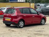 Used Renault Scénic III Dynamique 2012 Red MPV