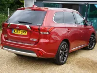 Used Mitsubishi Outlander P-HEV 2017 Red Estate