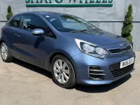 Used Kia Rio 86 HP (63 kW) 2016 Blue Hatchback