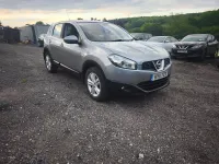 Begagnad Nissan Qashqai Acenta 141 HK (103 kW) 2011 Grå SUV
