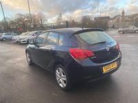 Used Vauxhall Astra 115 HP (84 kW) 2010 Black Hatchback