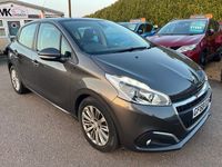 Used Peugeot 208 Signature Sky 2019 Grey Hatchback