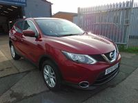Used Nissan Qashqai Acenta 110 HP (80 kW) 2015 Red SUV