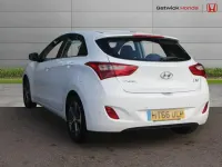 Used Hyundai i30 SE 2017 White Hatchback