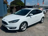 Used Ford Focus Zetec 125 HP (91 kW) 2016 White Hatchback