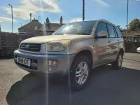 Used Toyota RAV4 147 HP (108 kW) 2003 Beige SUV