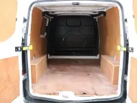 Begagnad Ford Transit Custom 105 HK (77 kW) 2022 Vit