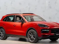 Used Porsche Cayenne 470 HP (345 kW) 2024 Red SUV