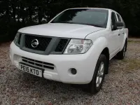 Used Nissan Navara Visia 2015 White Pickup