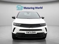 Used Vauxhall Mokka SRi 131 HP (96 kW) 2022 White SUV