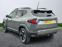 Usado Dacia Duster Extreme 143 CV (105 kW) 2025 Gris Utilitario