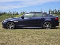 Used Jaguar XE R-Sport 180 HP (132 kW) 2017 Blue Sedan