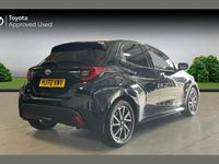 Used Toyota Yaris Hybrid Design 116 HP (85 kW) 2022 Black Hatchback