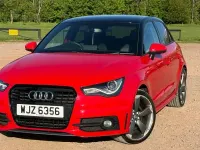 Begagnad Audi A1 Sportback Black Edition 185 HK (136 kW) 2014 Röd Halvkombi