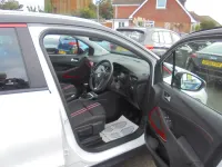 Used Vauxhall Crossland SRi 2021 White SUV