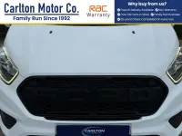 Used Ford Transit Custom Limited 130 HP (95 kW) 2022 White Van