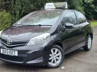 Used Toyota Yaris 101 HP (74 kW) 2013 Black Hatchback