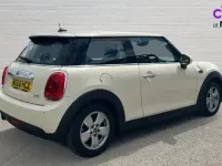 Used Mini ONE Pepper 102 HP (75 kW) 2016 White Hatchback
