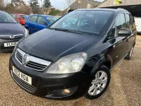 Used Vauxhall Zafira Design Edition 115 HP (84 kW) 2012 Black MPV
