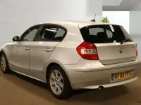 Begagnad BMW 120 2005 Silver Halvkombi