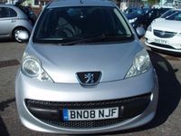 Used Peugeot 107 68 HP (50 kW) 2008 Silver Hatchback