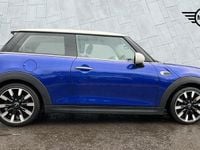 Usado Mini Cooper Exclusive 136 CV (100 kW) 2019 Azul Utilitario