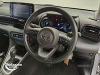 Used Toyota Yaris Hybrid Design 116 HP (85 kW) 2022 Silver Hatchback