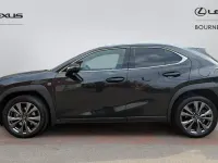 Usado Lexus UX Sport Design Packet 184 CV (135 kW) 2023 Negro SUV