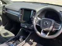 Used Volvo XC40 Plus 197 HP (144 kW) 2025 Gold SUV
