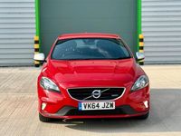 Used Volvo V40 R-Design 115 HP (84 kW) 2014 Red Hatchback