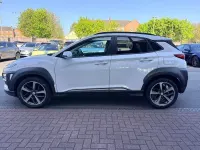 Second-hand Hyundai Kona Premium SE 120 CP (88 kW) 2018 Alb SUV